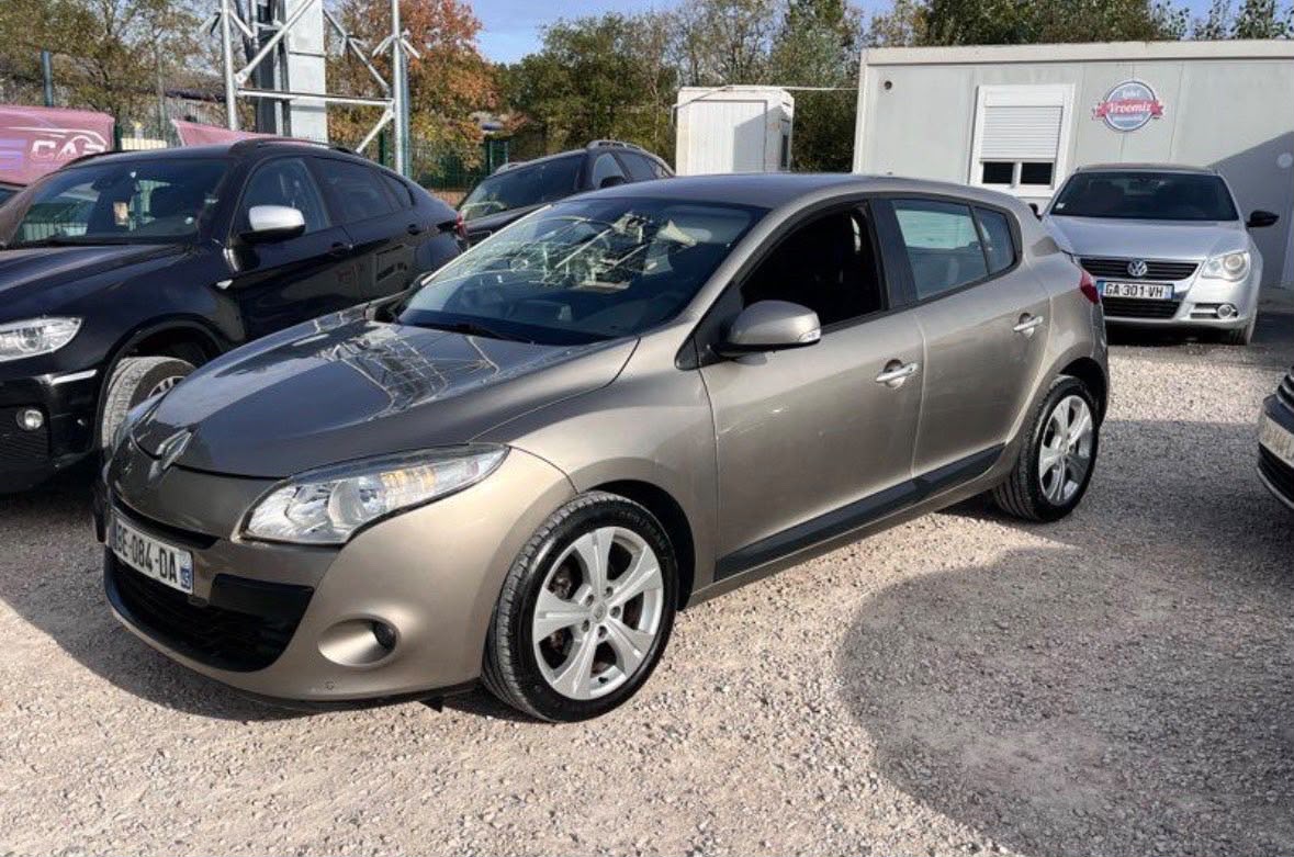 Renault Mégane 3 — Beige